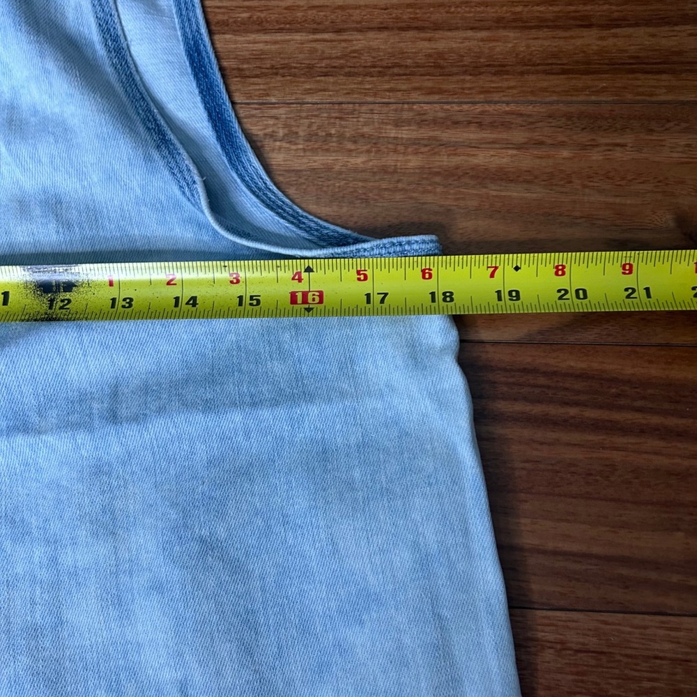 Aerie Light Wash Denim relaxed Shortalls Frayed Hem Adjustable Straps M - Picture 9 of 9